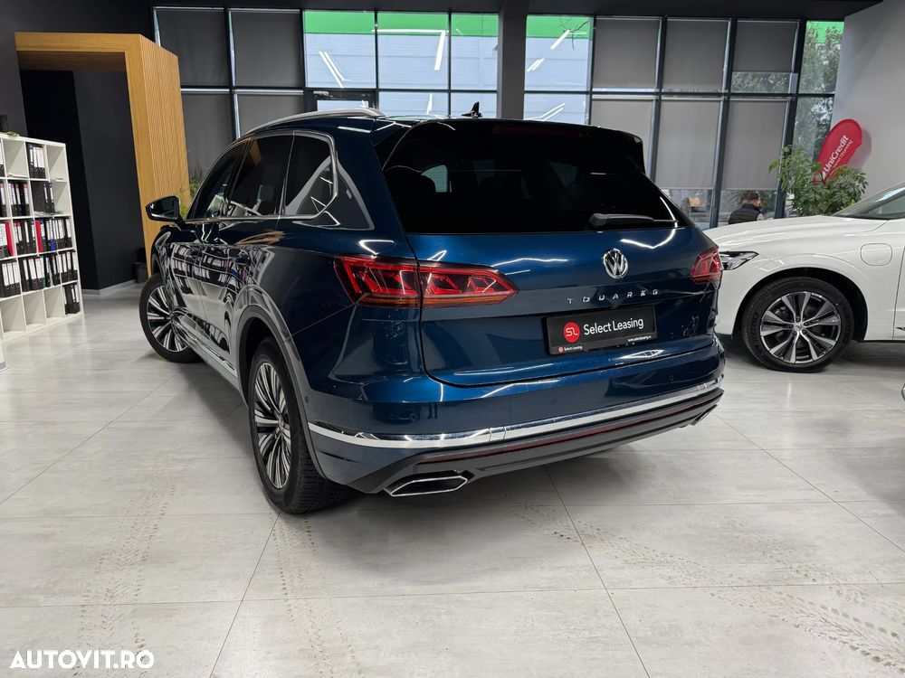 Volkswagen Touareg - 4