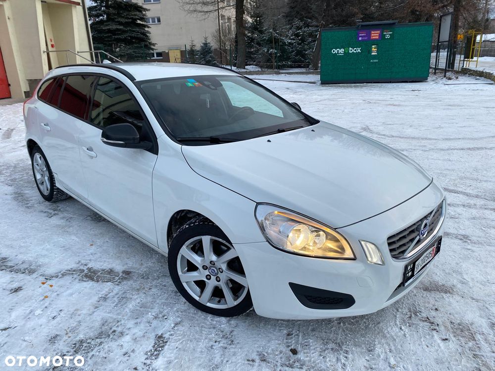 Volvo V60 - 10