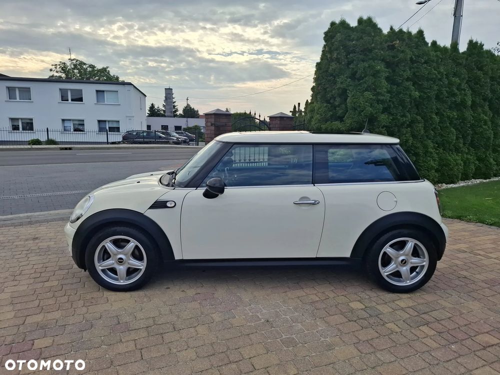 MINI ONE - 6