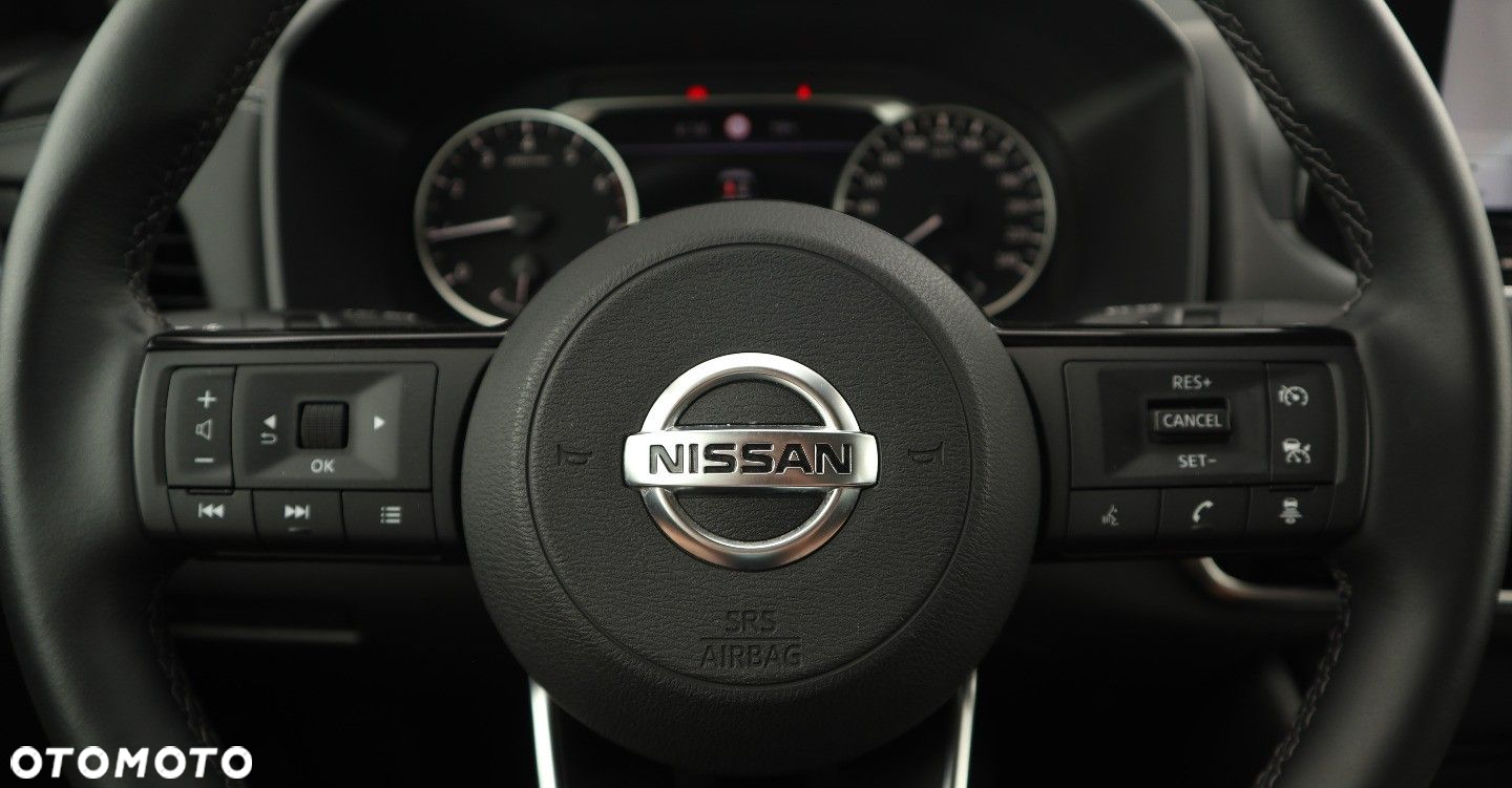 Nissan Qashqai - 17