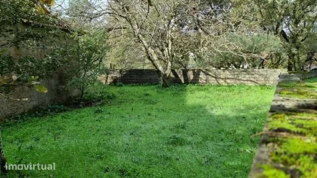 Vende se terreno, armazéns agrícolas - Grande imagem: 2/8
