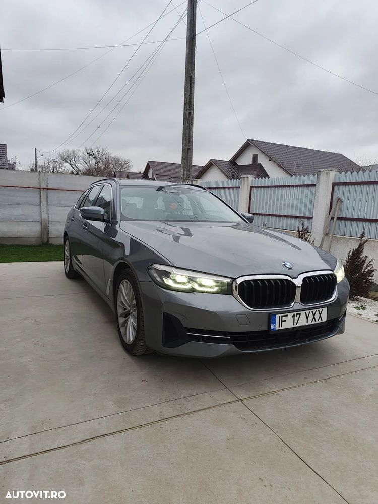 BMW Seria 5 520i Aut. Luxury Line - 2