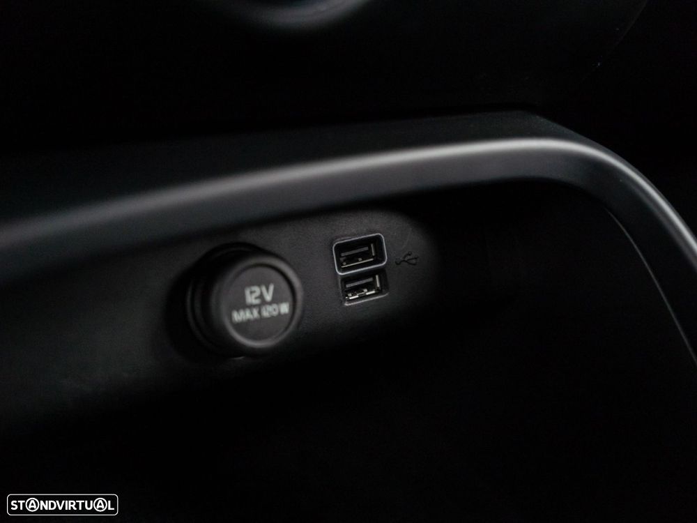 Volvo XC 40 1.5 T2 Momentum Core - 26