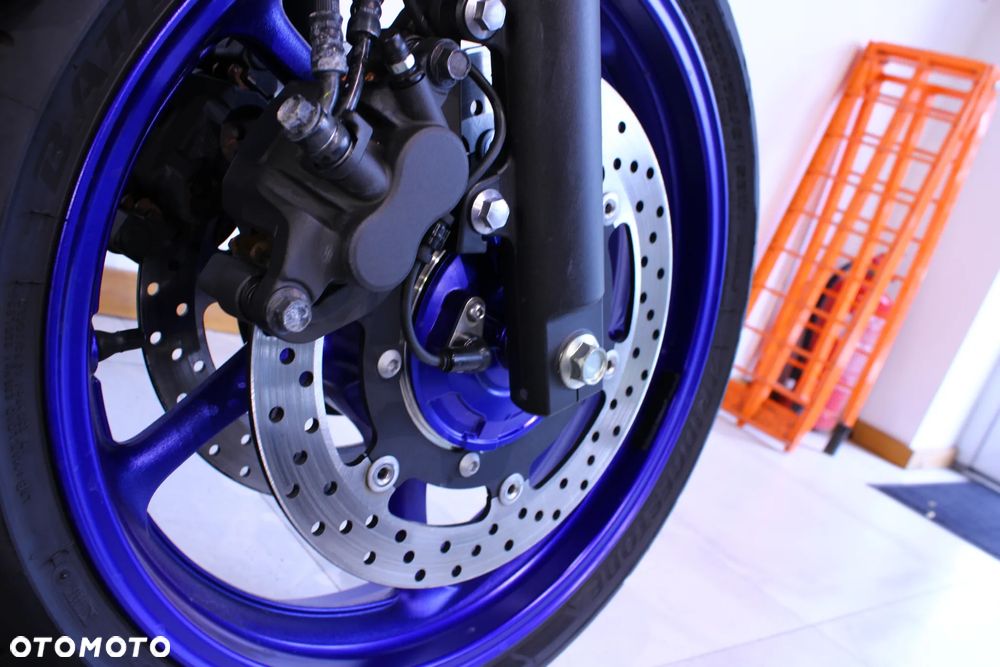 Yamaha XJ - 22