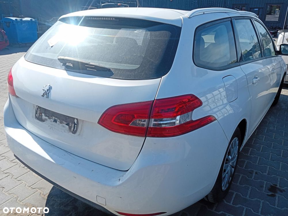 klapa bagażnika tył peugeot 308 t9 kombi ewpb 2017 rok - 3