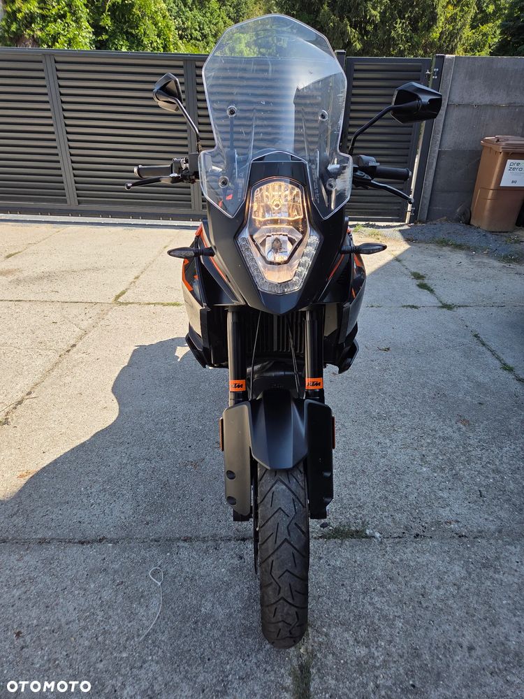 KTM Adventure - 10
