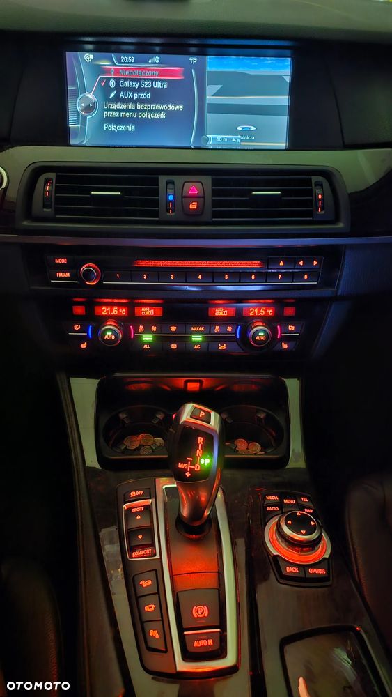 BMW Seria 5 535i xDrive Sport-Aut Luxury Line - 18
