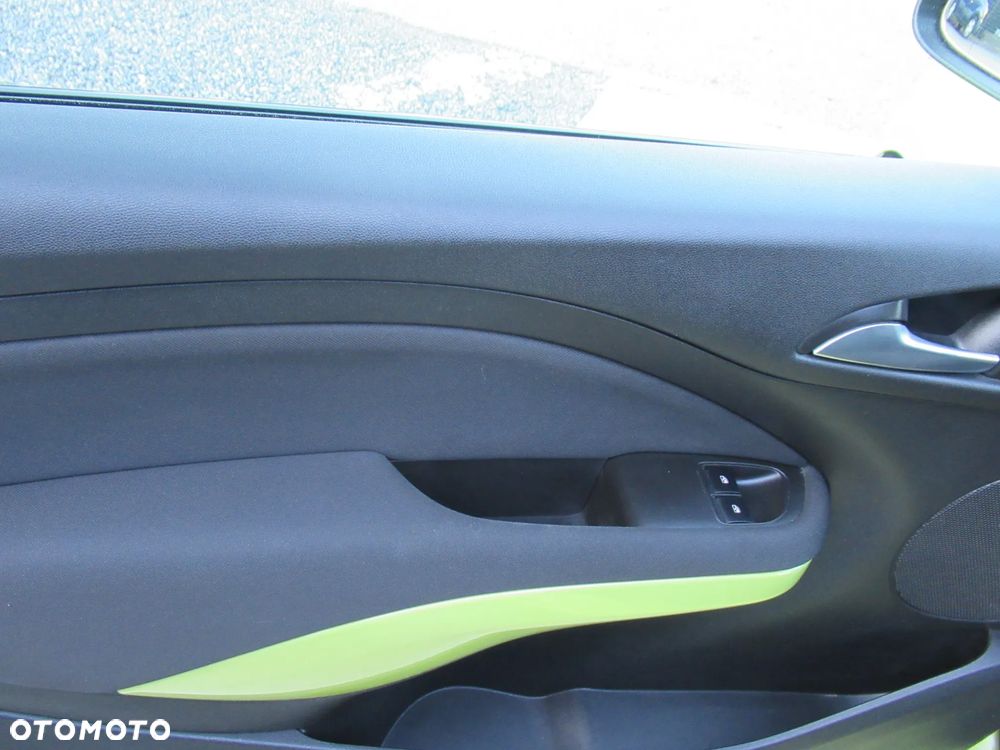 Opel Adam - 10
