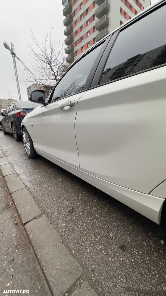 BMW Seria 1 120d Aut. Sport Line - 12