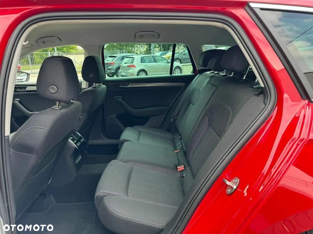 Skoda Superb 2.0 TSI Style DSG - 13