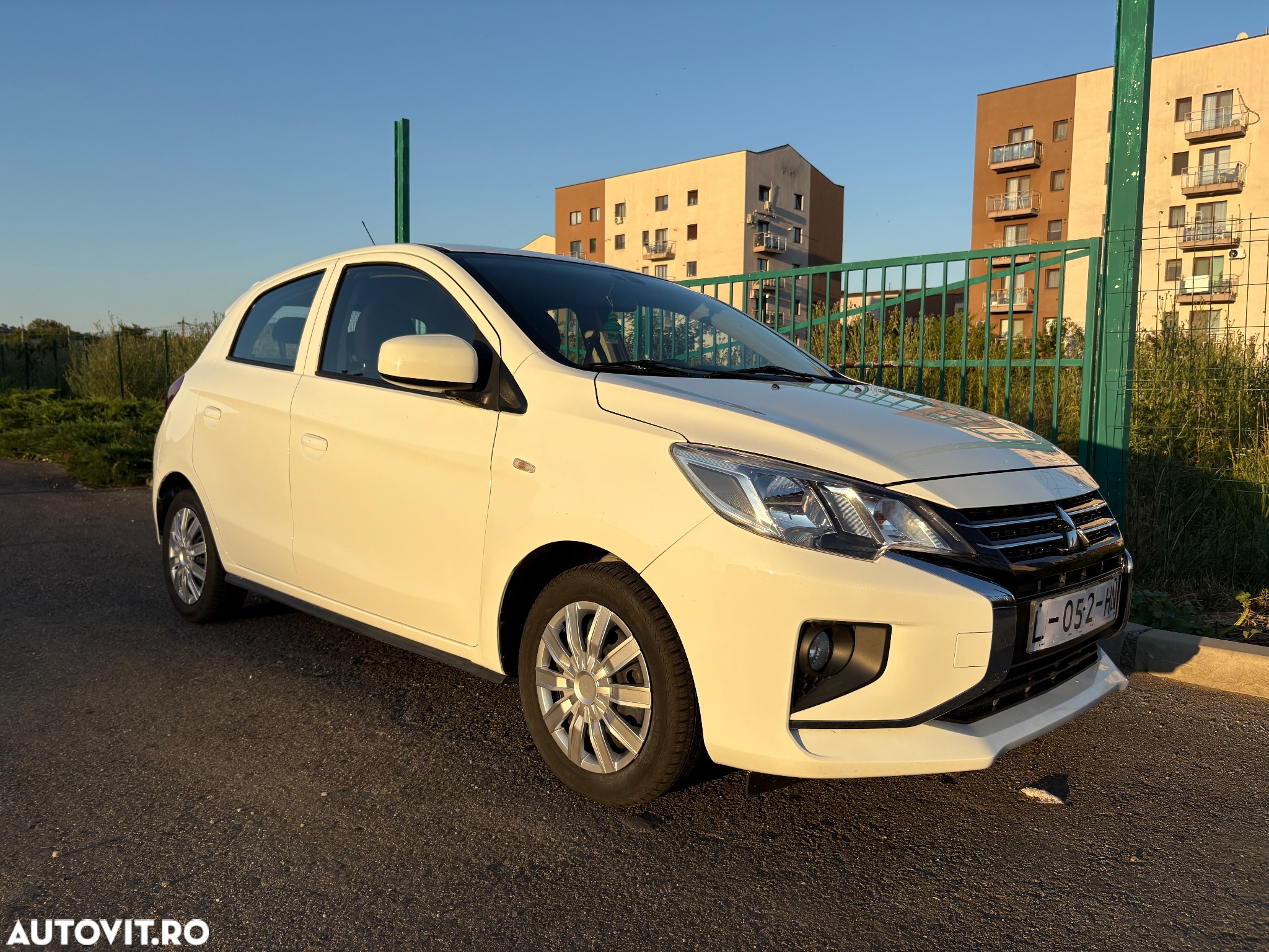 Mitsubishi Space Star AS&G 1.2 Top - 3