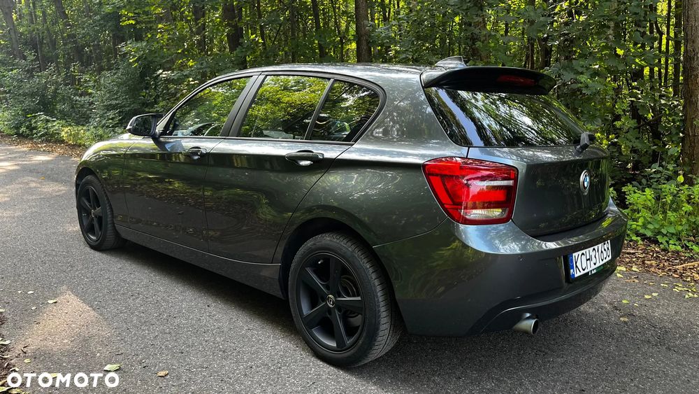 BMW Seria 1 116i - 4
