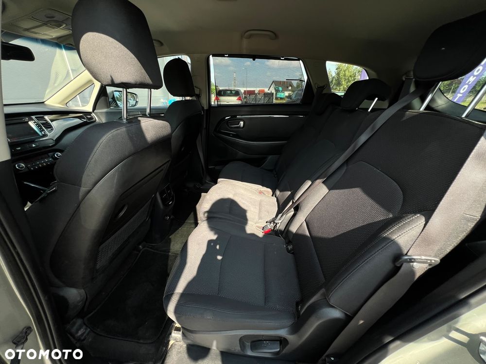 Kia Carens 1.6 GDI Business Line 7os EU6 - 23