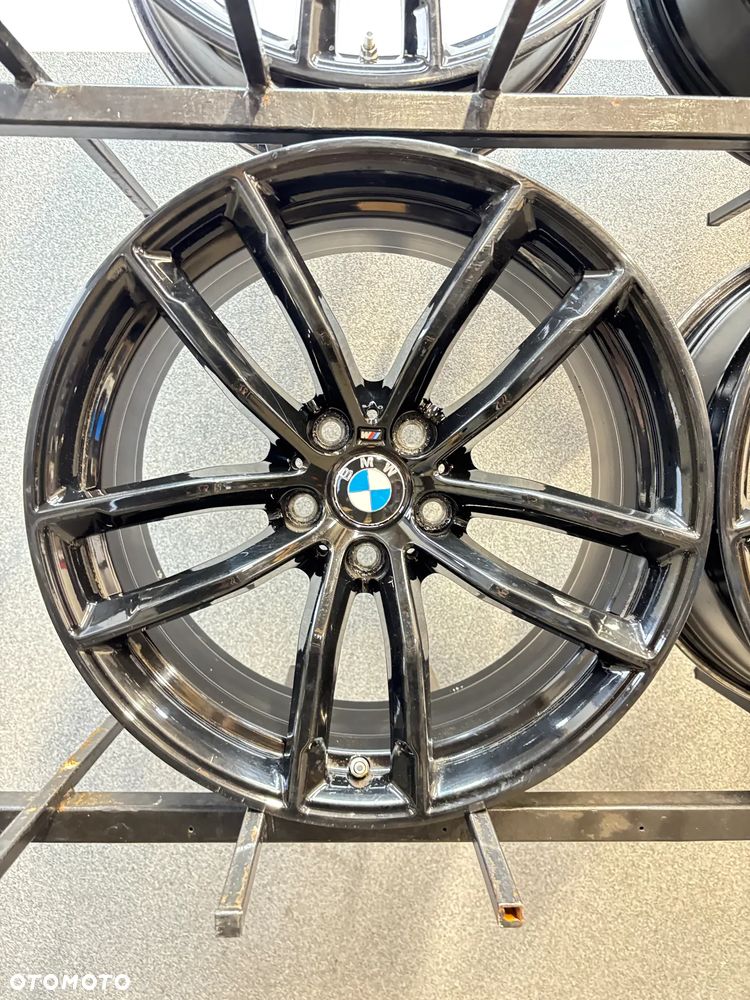 4 FELGI ALU. BMW SERII 5 MODEL G30, G31 ,  M-PAKIET  18'' 8J ET30 NR. FABR. 8093915 BLA - 8