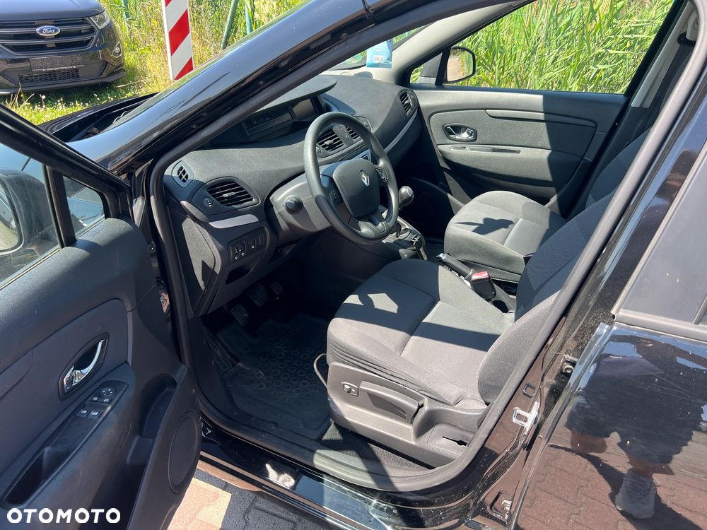 Renault Scenic 1.6 16V 110 TomTom Edition - 23