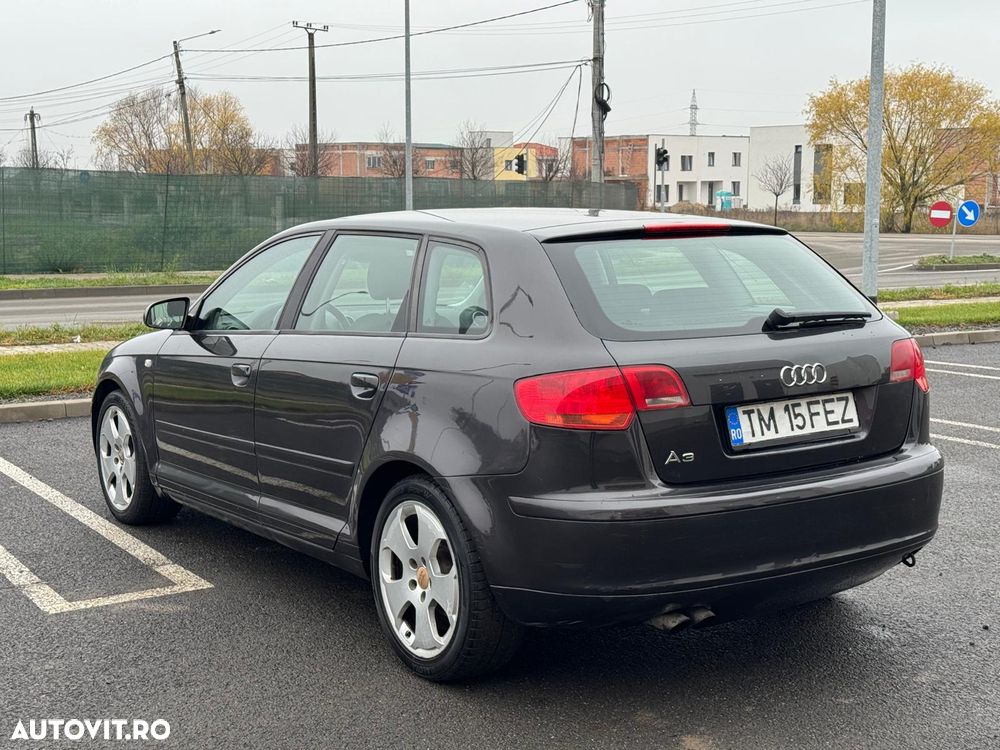 Audi A3 1.9 TDI Sportback DPF S tronic S line Sportpaket plus - 4
