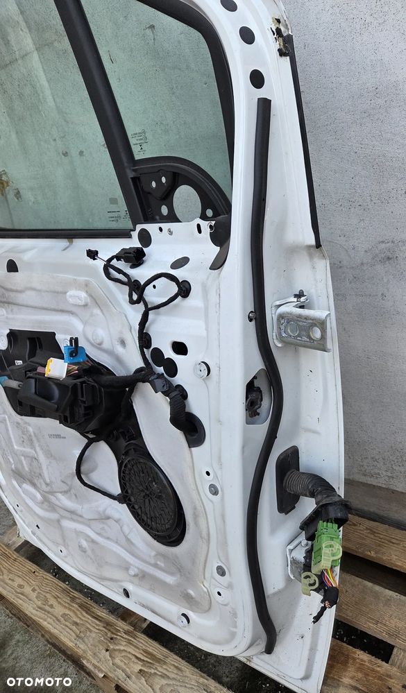 DRZWI LEWE KIEROWCY CITROEN BERLINGO III LIFT PARTNER COMBO 20R - 21