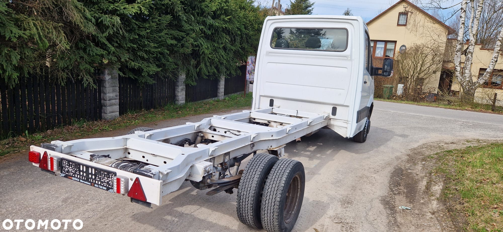 Mercedes-Benz Sprinter - 4