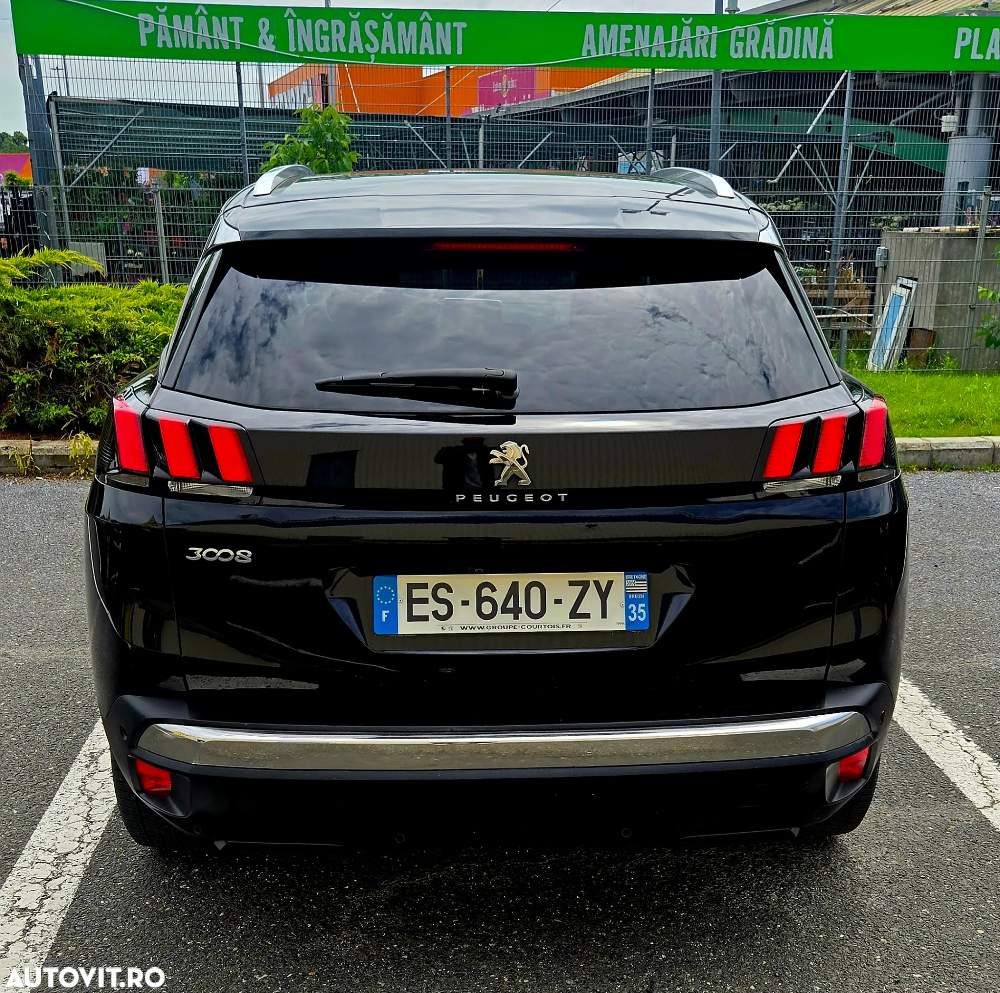 Peugeot 3008 1.6 BlueHDI S&S EAT6 Allure - 11