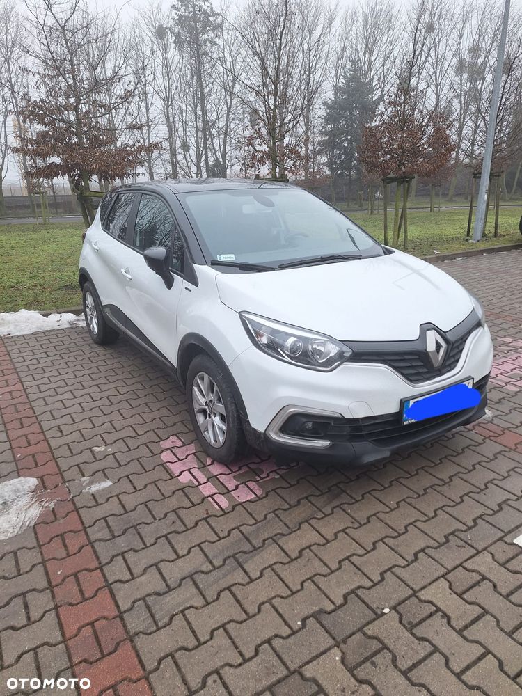 Renault Captur - 1