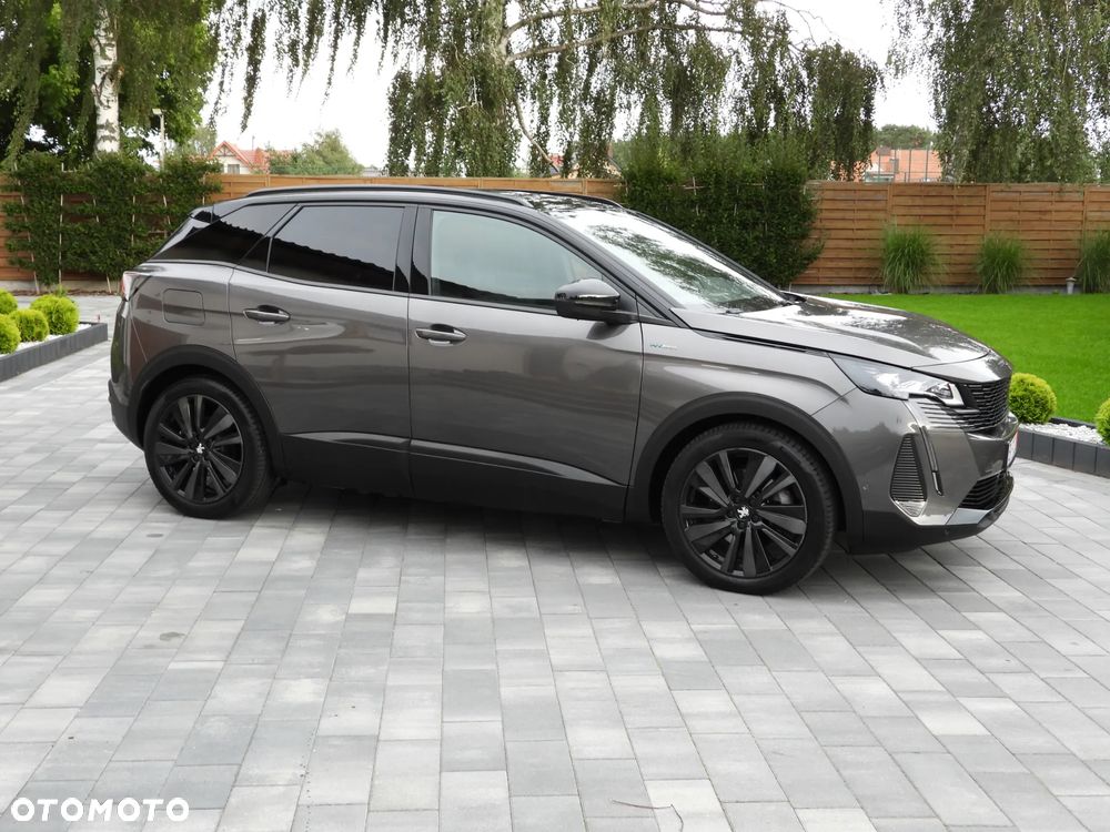Peugeot 3008 225 e-EAT8 GT - 21
