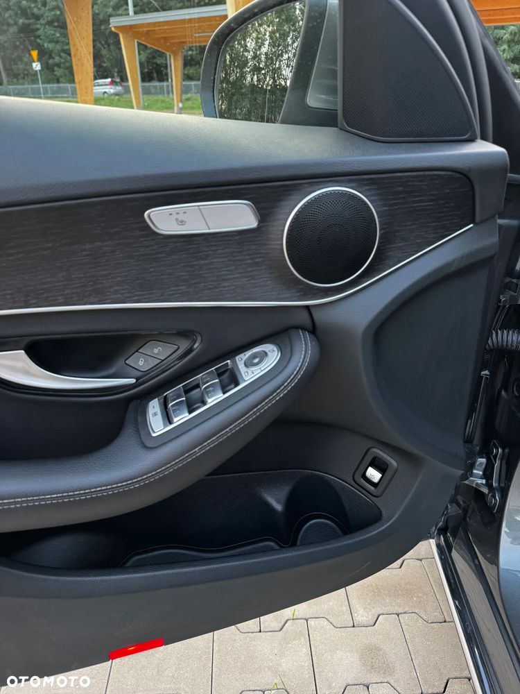 Mercedes-Benz Klasa C 220 d 9G-TRONIC Avantgarde - 23