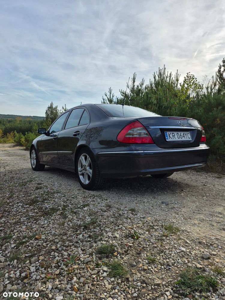 Mercedes-Benz Klasa E - 2