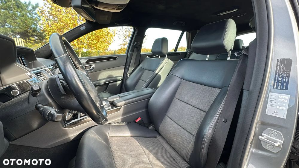 Mercedes-Benz Klasa E 300 T CDI DPF BlueEFFICIENCY 7G-TRONIC Avantgarde - 12