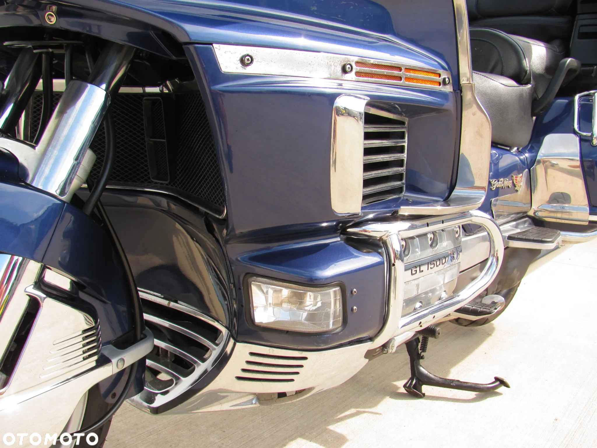 Honda GL - 23