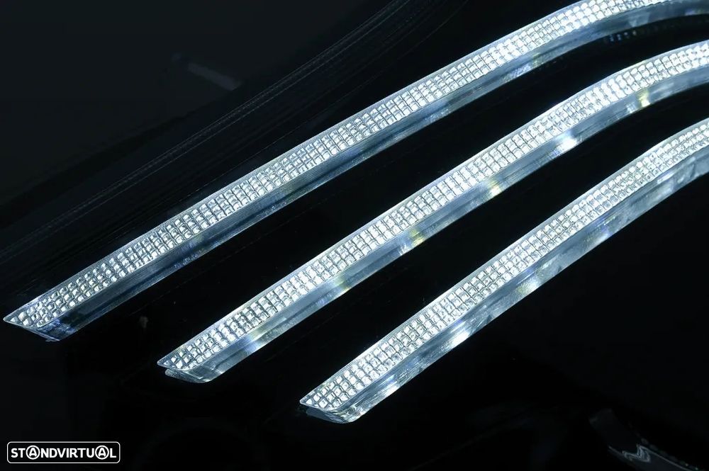 Faróis Mercedes Classe V W447 (2016 a 2020) - 12