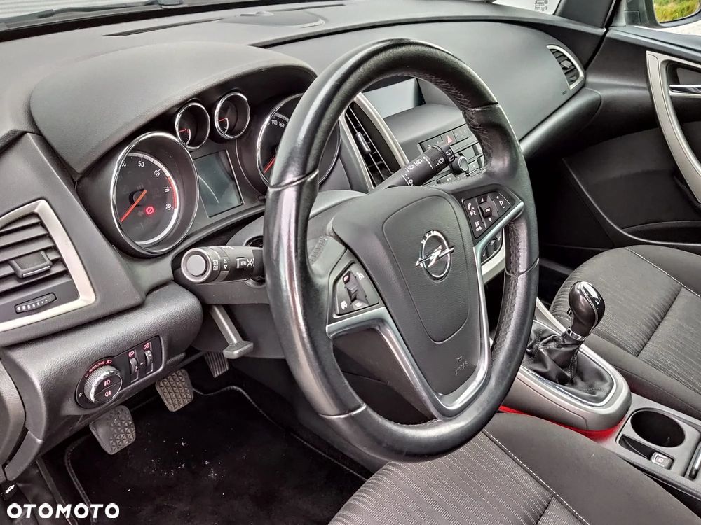 Opel Astra 1.4 Turbo Exklusiv - 15