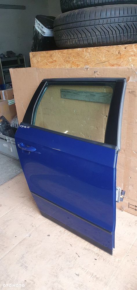 Drzwi prawy tył tylne prawe VW Passat B6 LC5E Kombi - 2
