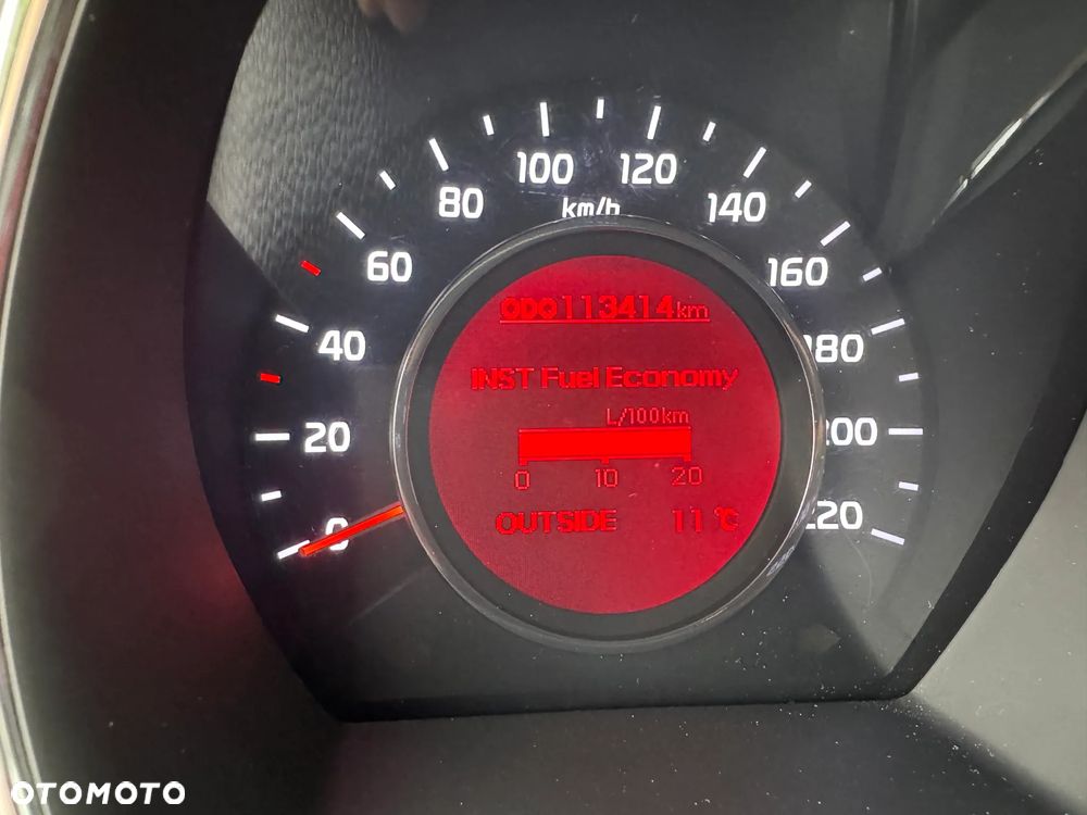 Kia Rio - 14