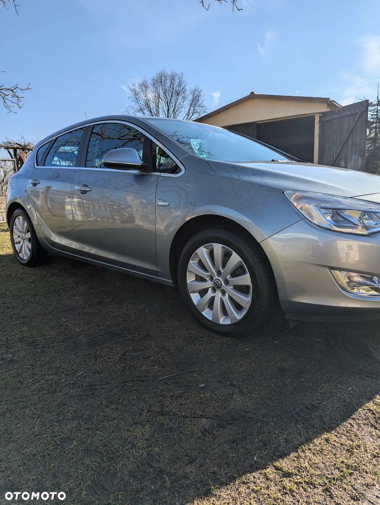 Opel Astra 1.7 CDTI DPF Design Edition - 5