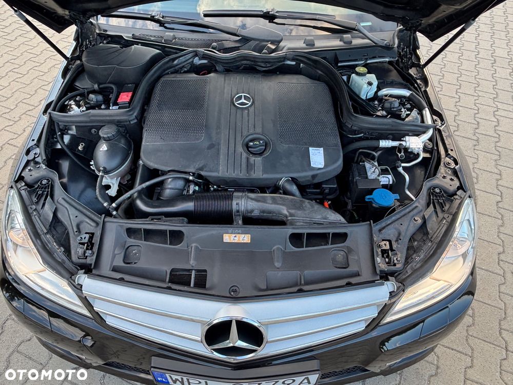 Mercedes-Benz Klasa C 200 CDI Avantgarde Edition - 40