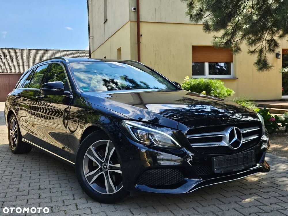 Mercedes-Benz Klasa C 180 9G-TRONIC - 40