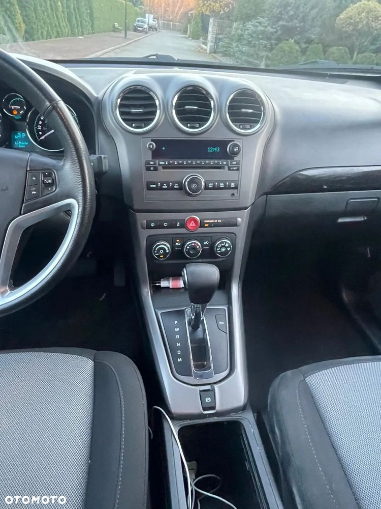 Chevrolet Captiva - 36