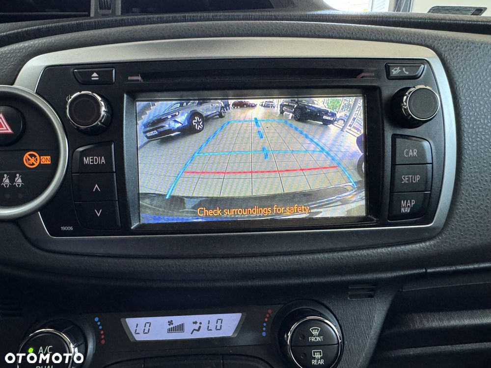 Toyota Yaris 1.33 Prestige - 31