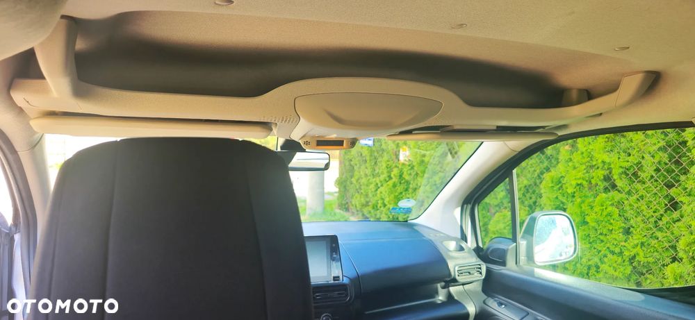 Opel Combo 1.2 Turbo Edition S&S - 12