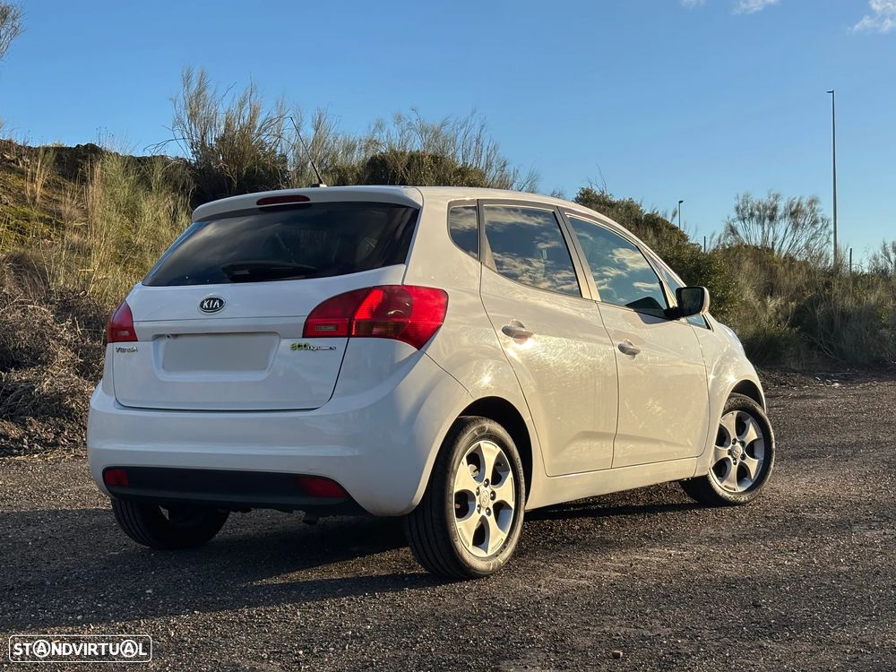 Kia Venga 1.4 CRDi TX ISG - 33
