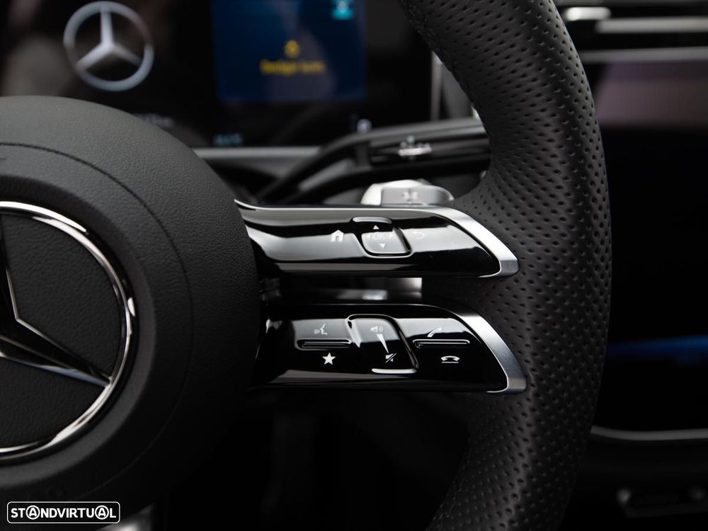 Mercedes-Benz E 220 d AMG Line - 18