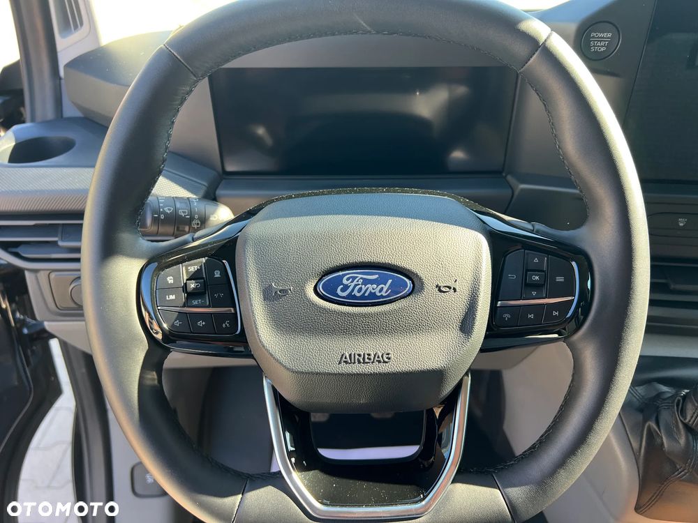 Ford Tansit Custom - 19