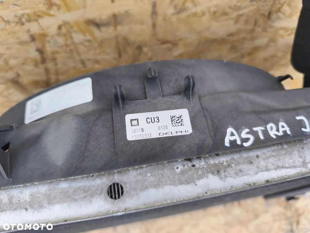CHŁODNICA WENTYLATOR 13250332 OPEL ASTRA J - 6