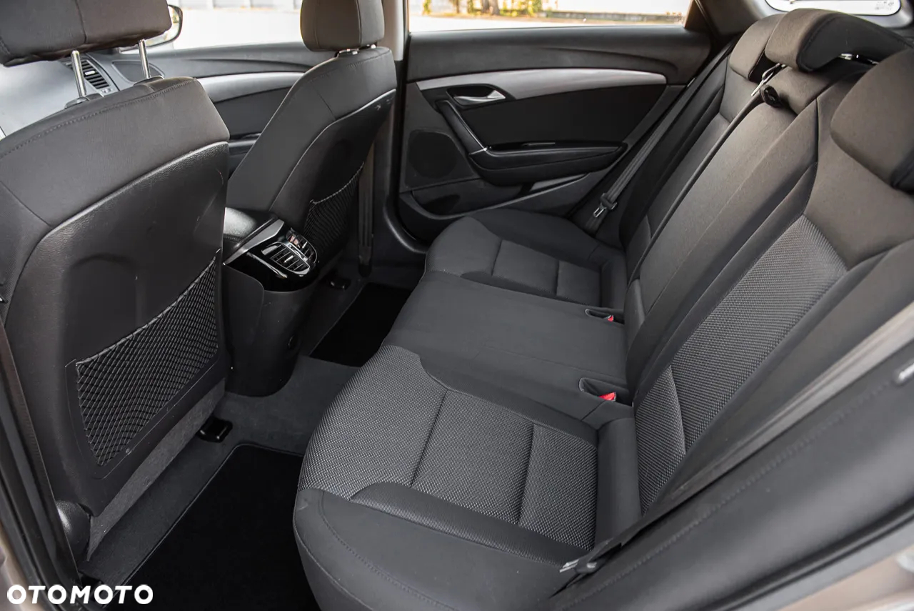 Hyundai i40 1.6 GDI Comfort + - 26