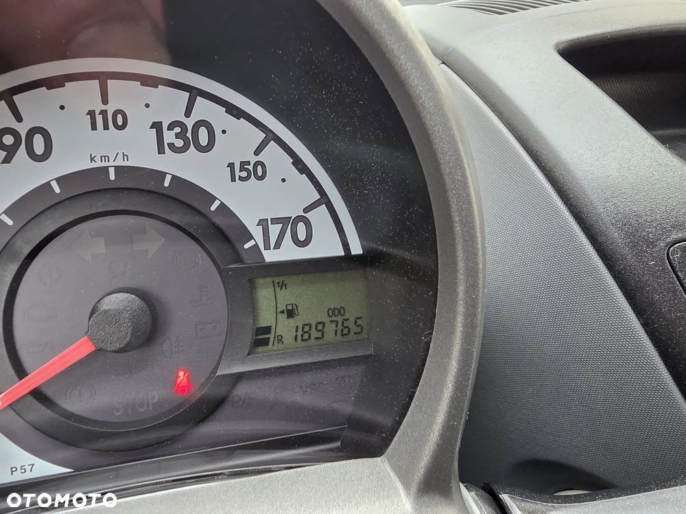 Toyota Aygo Black - 17