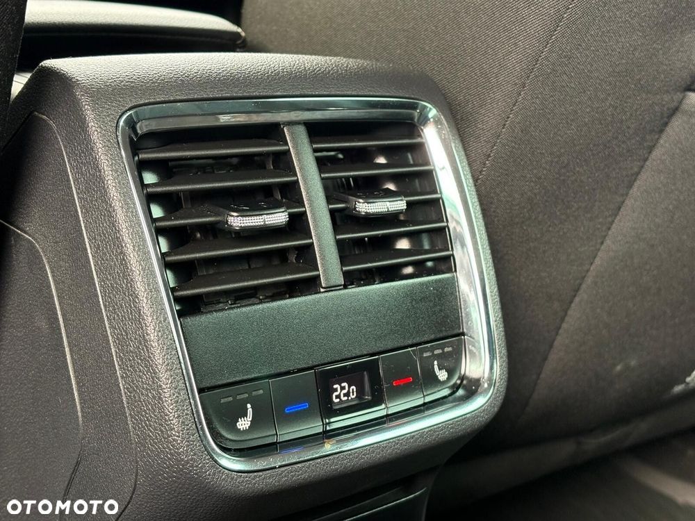 Skoda Octavia 2.0 TSI 4x4 Style DSG - 25