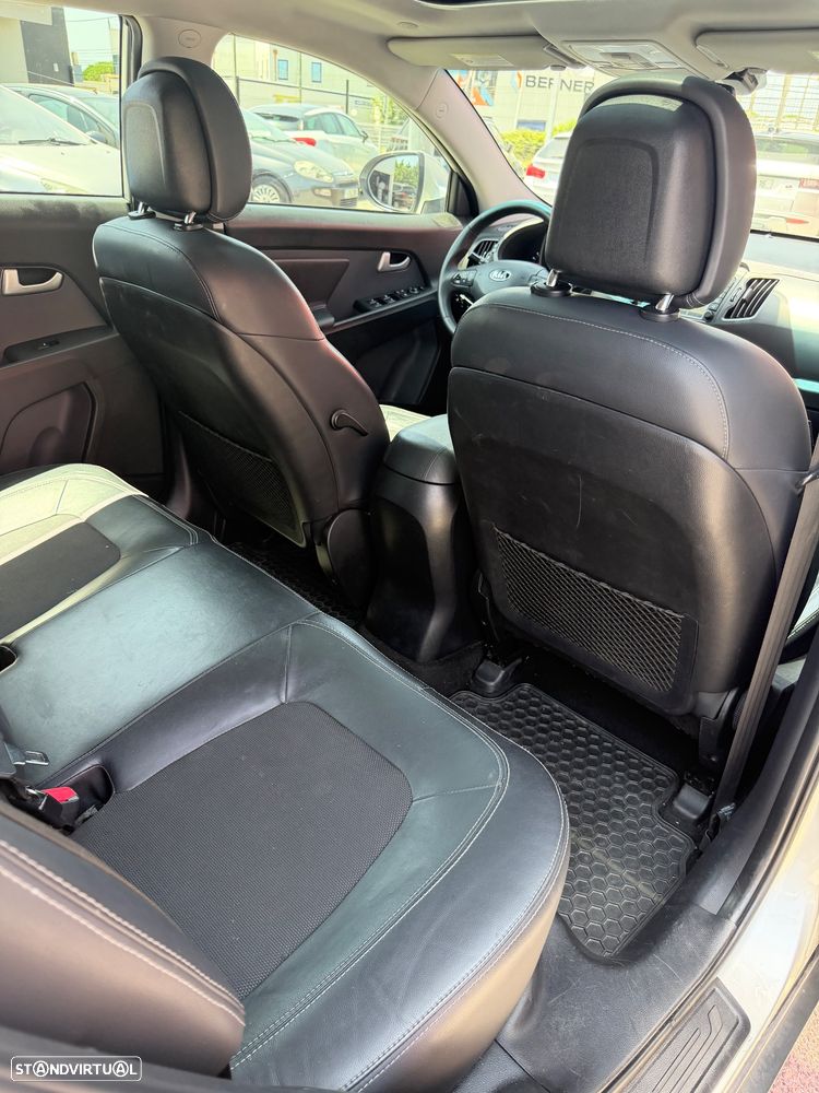 Kia Sportage 1.7 CRDI ISG TX - 9