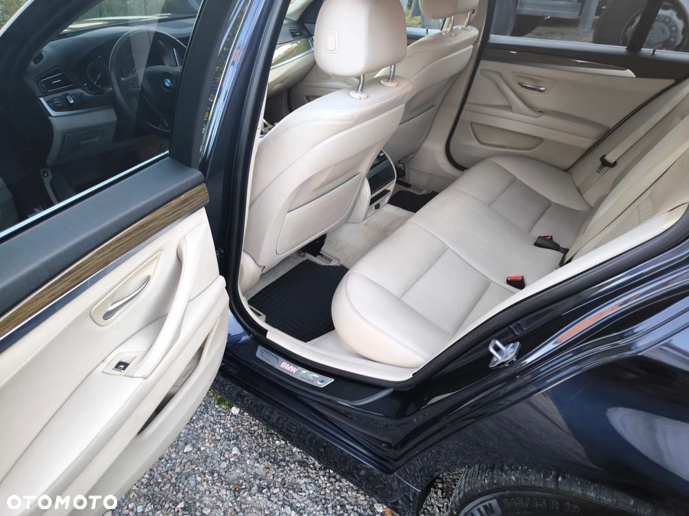 BMW Seria 5 520d Modern Line - 14