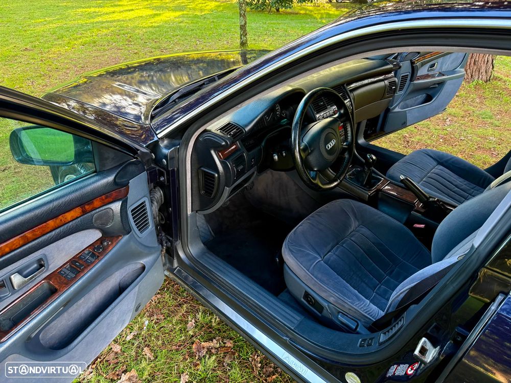 Audi A8 2.5 TDi - 13