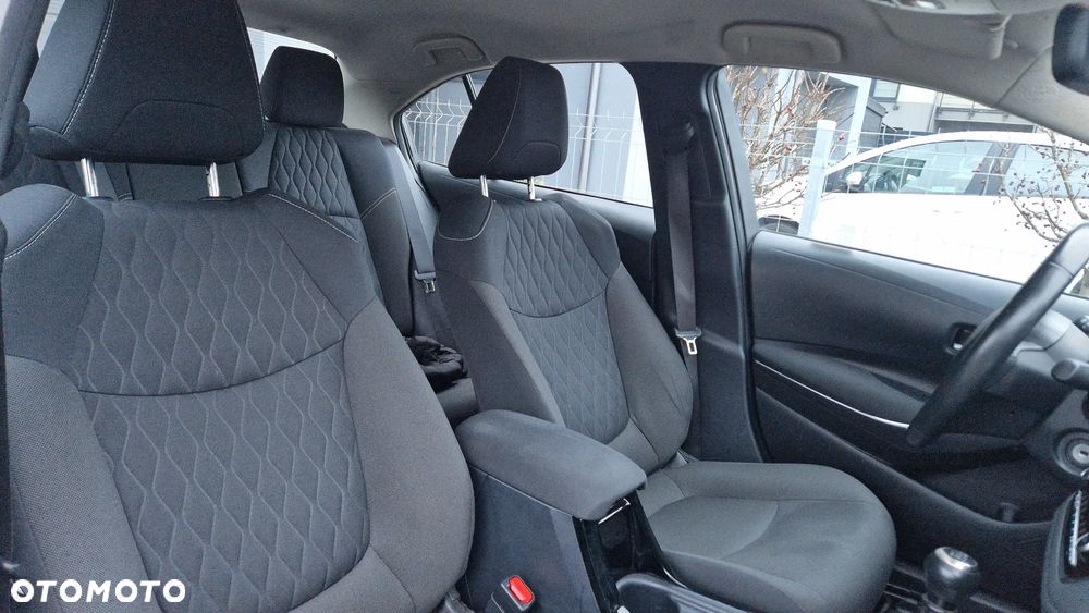 Toyota Corolla 1.6 Comfort - 10